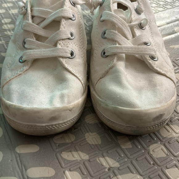 White Sneakers - Picture 2 of 6